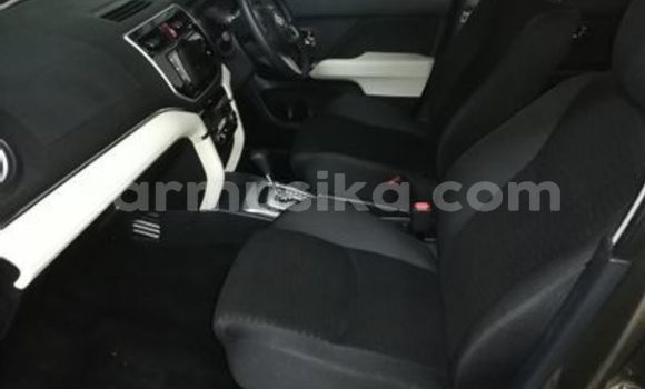 Nunua Ilio tumika Toyota Rush Brown Gari ndani ya Beitbridge nchini Matabeleland Kusini Nunua Ilio tumika Toyota Rush Brown Gari ndani ya Beitbridge nchini Matabeleland Kusini