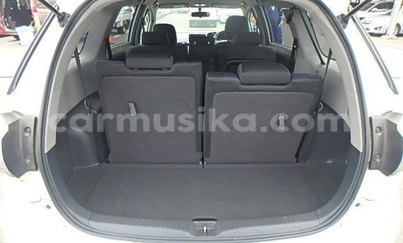 Acheter Occasion Voiture Toyota Wish Blanc à Beitbridge, Matabeleland South Acheter Occasion Voiture Toyota Wish Blanc à Beitbridge, Matabeleland South