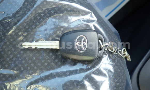 Acheter Occasion Voiture Toyota Vitz Gris à Beitbridge, Matabeleland South Acheter Occasion Voiture Toyota Vitz Gris à Beitbridge, Matabeleland South