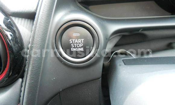 Nunua Ilio tumika Mazda CX-3 Nyeusi Gari ndani ya Beitbridge nchini Matabeleland Kusini Nunua Ilio tumika Mazda CX-3 Nyeusi Gari ndani ya Beitbridge nchini Matabeleland Kusini