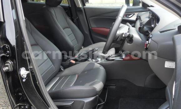 Nunua Ilio tumika Mazda CX-3 Nyeusi Gari ndani ya Beitbridge nchini Matabeleland Kusini Nunua Ilio tumika Mazda CX-3 Nyeusi Gari ndani ya Beitbridge nchini Matabeleland Kusini