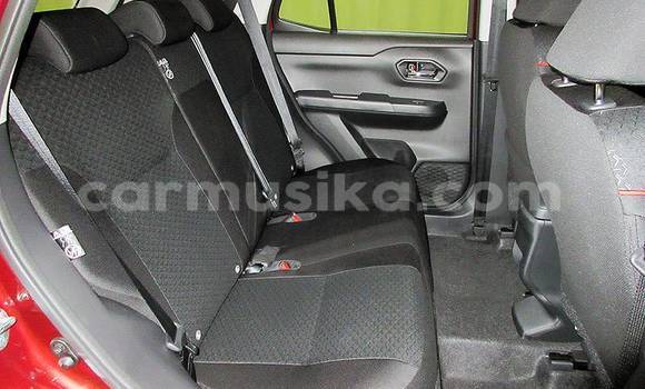 Acheter Occasion Voiture Toyota Ractis Rouge à Beitbridge, Matabeleland South Acheter Occasion Voiture Toyota Ractis Rouge à Beitbridge, Matabeleland South