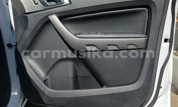 Acheter Occasion Voiture Ford Ranger Blanc à Beitbridge, Matabeleland South Acheter Occasion Voiture Ford Ranger Blanc à Beitbridge, Matabeleland South