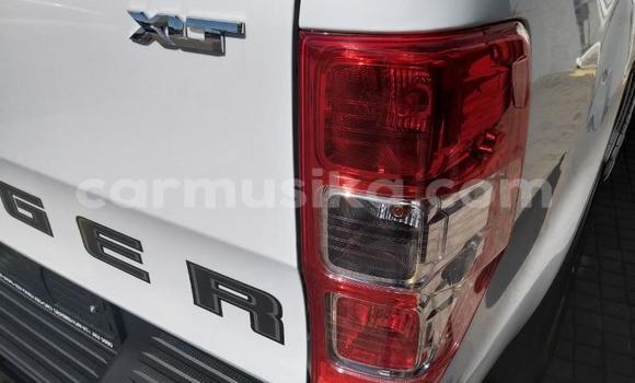 Acheter Occasion Voiture Ford Ranger Blanc à Beitbridge, Matabeleland South Acheter Occasion Voiture Ford Ranger Blanc à Beitbridge, Matabeleland South