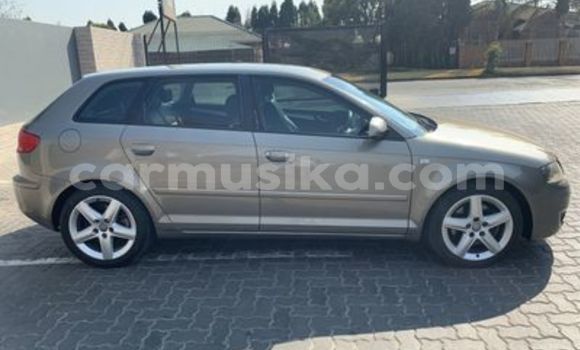 Nunua Ilio tumika Audi A3 Brown Gari ndani ya Beitbridge nchini Matabeleland Kusini Nunua Ilio tumika Audi A3 Brown Gari ndani ya Beitbridge nchini Matabeleland Kusini