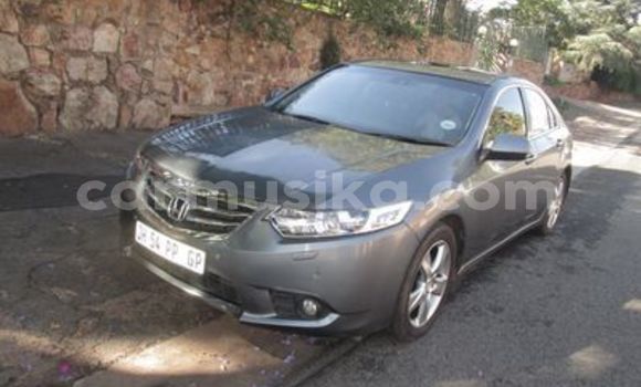Buy Used Honda Accord Black Car in Beitbridge in Matabeleland South Buy Used Honda Accord Black Car in Beitbridge in Matabeleland South