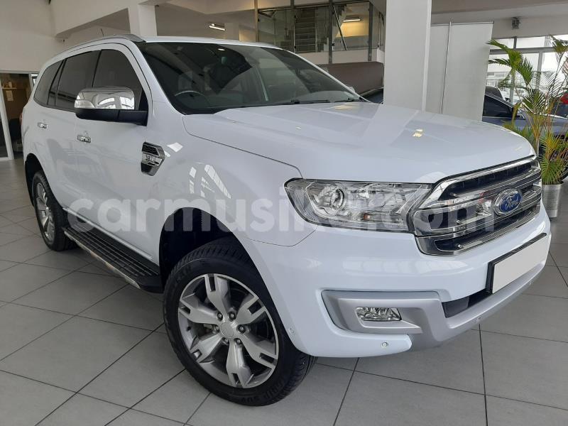 Big with watermark ford everest harare harare 18038