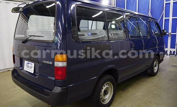 Acheter Occasion Voiture Toyota Hiace Bleu à Beitbridge, Matabeleland South Acheter Occasion Voiture Toyota Hiace Bleu à Beitbridge, Matabeleland South