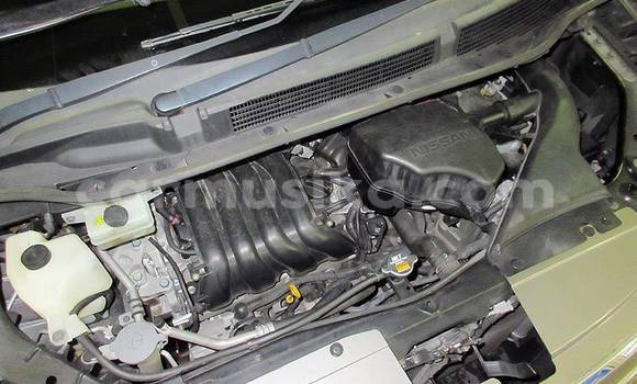 Acheter Occasion Voiture Nissan Serena Bleu à Beitbridge, Matabeleland South Acheter Occasion Voiture Nissan Serena Bleu à Beitbridge, Matabeleland South