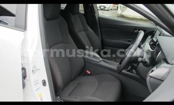 Tenga Tsaru Toyota C-HR Chena Mota in Beitbridge in Matabeleland South Tenga Tsaru Toyota C-HR Chena Mota in Beitbridge in Matabeleland South