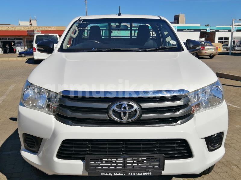 Big with watermark toyota hilux matabeleland south beitbridge 18046
