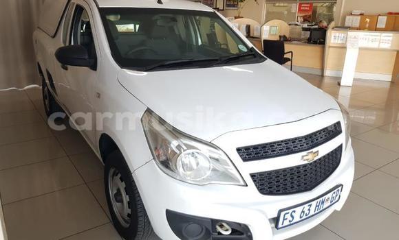 Acheter Occasion Voiture Chevrolet Alero Blanc à Beitbridge, Matabeleland South Acheter Occasion Voiture Chevrolet Alero Blanc à Beitbridge, Matabeleland South