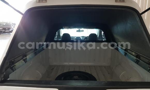 Acheter Occasion Voiture Chevrolet Alero Blanc à Beitbridge, Matabeleland South Acheter Occasion Voiture Chevrolet Alero Blanc à Beitbridge, Matabeleland South