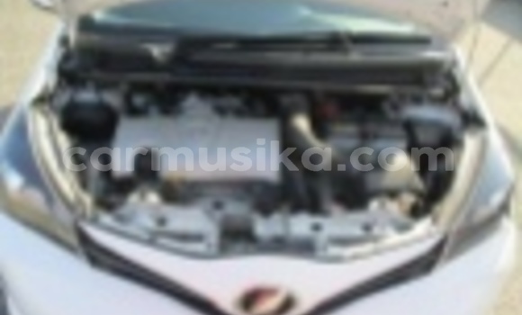 Tenga Tsaru Toyota Vitz Chena Mota in Beitbridge in Matabeleland South Tenga Tsaru Toyota Vitz Chena Mota in Beitbridge in Matabeleland South