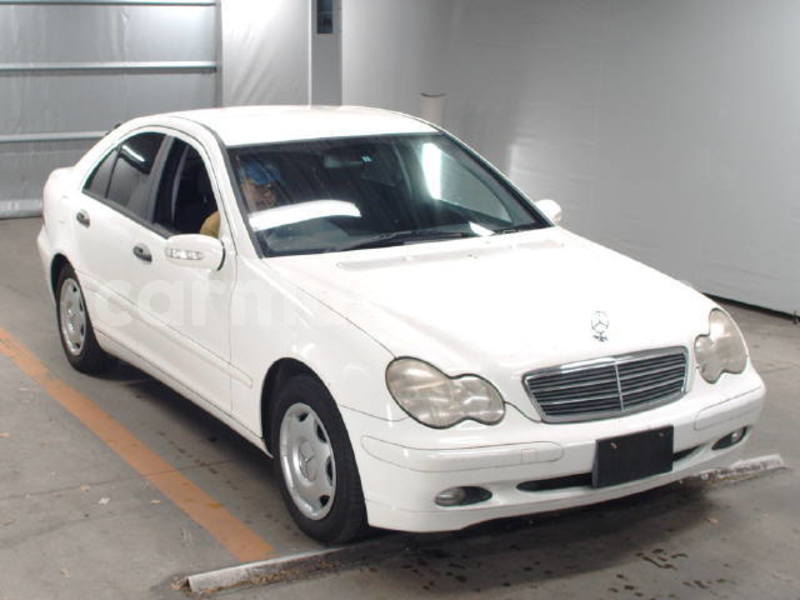 Big with watermark mercedes benz c class matabeleland south beitbridge 18063