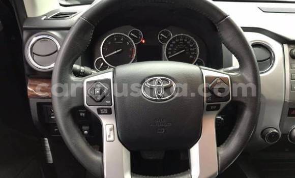 Acheter Occasion Voiture Toyota Tundra Noir à Beitbridge, Matabeleland South Acheter Occasion Voiture Toyota Tundra Noir à Beitbridge, Matabeleland South