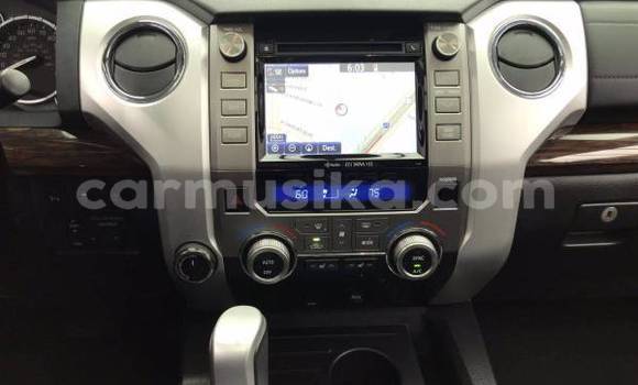 Acheter Occasion Voiture Toyota Tundra Noir à Beitbridge, Matabeleland South Acheter Occasion Voiture Toyota Tundra Noir à Beitbridge, Matabeleland South