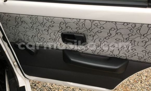 Acheter Occasion Voiture Volkswagen Golf Blanc à Beitbridge, Matabeleland South Acheter Occasion Voiture Volkswagen Golf Blanc à Beitbridge, Matabeleland South