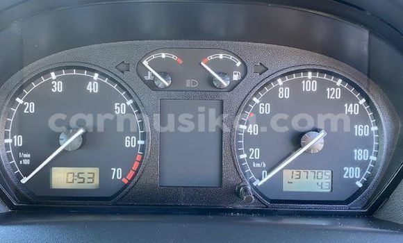 Acheter Occasion Voiture Volkswagen Golf Bleu à Beitbridge, Matabeleland South Acheter Occasion Voiture Volkswagen Golf Bleu à Beitbridge, Matabeleland South