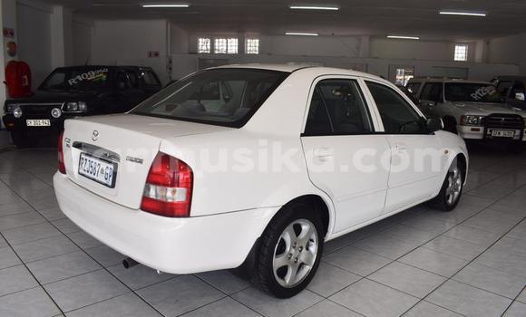 Acheter Occasion Voiture Mazda Etude Blanc à Beitbridge, Matabeleland South Acheter Occasion Voiture Mazda Etude Blanc à Beitbridge, Matabeleland South