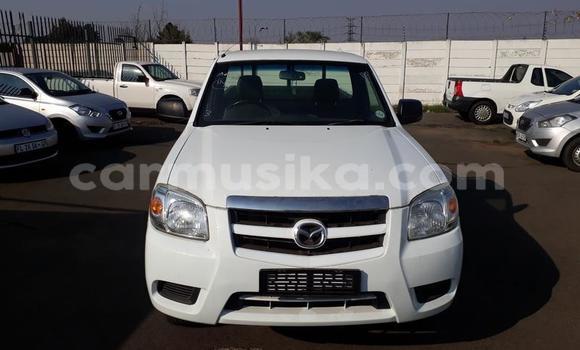 Nunua Ilio tumika Mazda BT-50 Nyeupe Gari ndani ya Beitbridge nchini Matabeleland Kusini