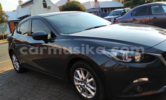 Buy Used Mazda 3 Beige Car in Beitbridge in Matabeleland South Buy Used Mazda 3 Beige Car in Beitbridge in Matabeleland South