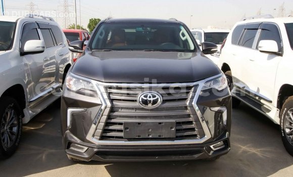 Tenga Imported Toyota Fortuner Zvimwe Mota in Import - Dubai in Harare Tenga Imported Toyota Fortuner Zvimwe Mota in Import - Dubai in Harare
