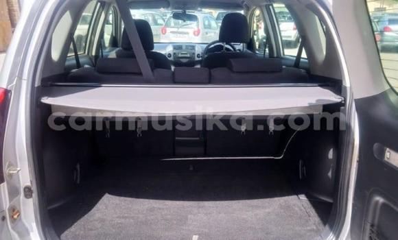 Nunua Ilio tumika Toyota RAV4 Fedha Gari ndani ya Beitbridge nchini Matabeleland Kusini Nunua Ilio tumika Toyota RAV4 Fedha Gari ndani ya Beitbridge nchini Matabeleland Kusini