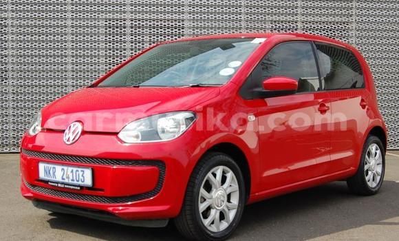 Acheter Occasion Voiture Volkswagen up! Rouge à Beitbridge, Matabeleland South Acheter Occasion Voiture Volkswagen up! Rouge à Beitbridge, Matabeleland South