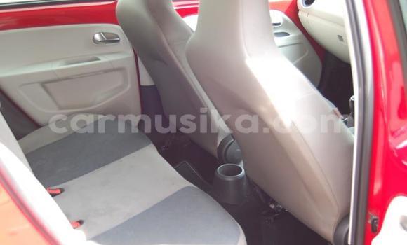 Acheter Occasion Voiture Volkswagen up! Rouge à Beitbridge, Matabeleland South Acheter Occasion Voiture Volkswagen up! Rouge à Beitbridge, Matabeleland South