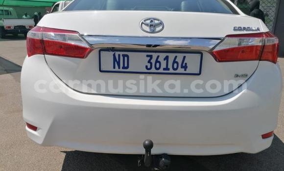 Acheter Occasion Voiture Toyota Corolla Blanc à Beitbridge, Matabeleland South Acheter Occasion Voiture Toyota Corolla Blanc à Beitbridge, Matabeleland South