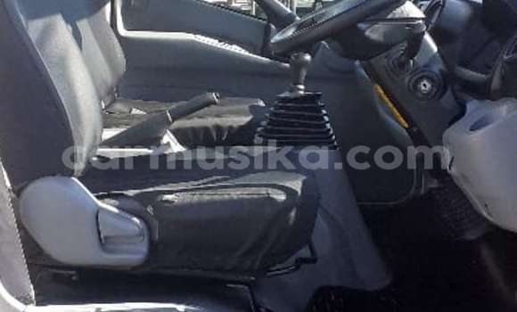 Buy Used Hino 300 Series White Truck in Beitbridge in Matabeleland South Buy Used Hino 300 Series White Truck in Beitbridge in Matabeleland South