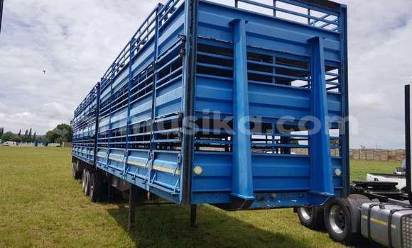 Buy CATTLE TRAILER in Beitbridge in Matabeleland South Buy CATTLE TRAILER in Beitbridge in Matabeleland South