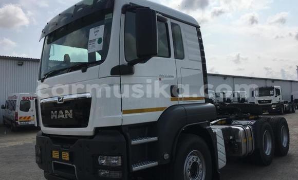 Buy Used Man D20 Other Truck in Beitbridge in Matabeleland South