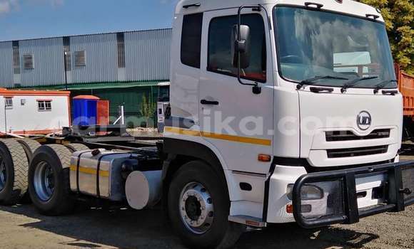 Acheter Occasion Utilitaire Nissan UD Autre à Beitbridge, Matabeleland South