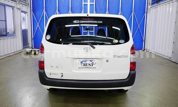 Tenga Tsaru Toyota Probox Chena Mota in Beitbridge in Matabeleland South Tenga Tsaru Toyota Probox Chena Mota in Beitbridge in Matabeleland South