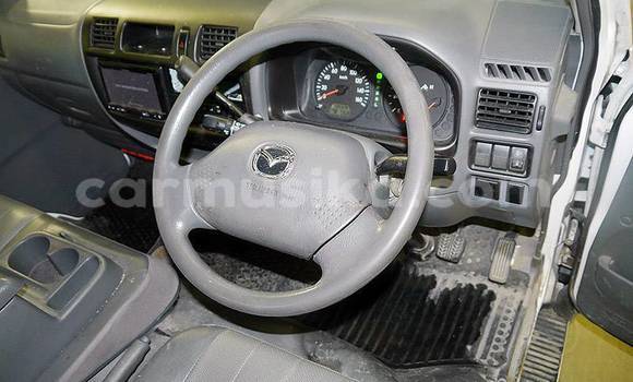Buy Used Mazda Bongo White Car in Beitbridge in Matabeleland South Buy Used Mazda Bongo White Car in Beitbridge in Matabeleland South