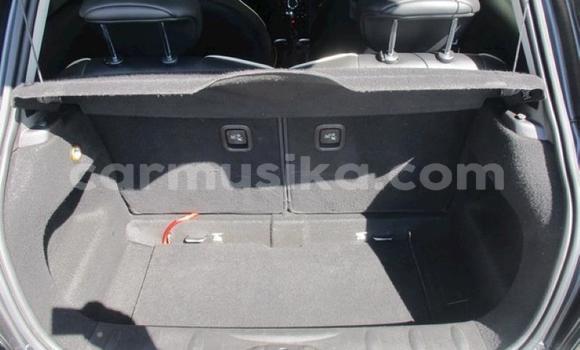 Nunua Ilio tumika MINI Hatch Beige Gari ndani ya Beitbridge nchini Matabeleland Kusini Nunua Ilio tumika MINI Hatch Beige Gari ndani ya Beitbridge nchini Matabeleland Kusini