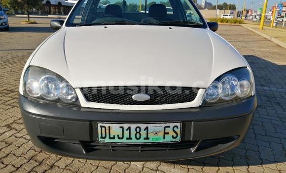 Acheter Occasion Voiture Ford B-MAX Blanc à Beitbridge, Matabeleland South