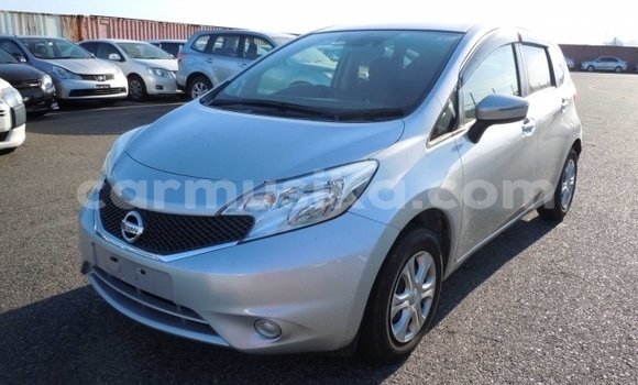 Nunua Ilio tumika Nissan Note Fedha Gari ndani ya Beitbridge nchini Matabeleland Kusini Nunua Ilio tumika Nissan Note Fedha Gari ndani ya Beitbridge nchini Matabeleland Kusini