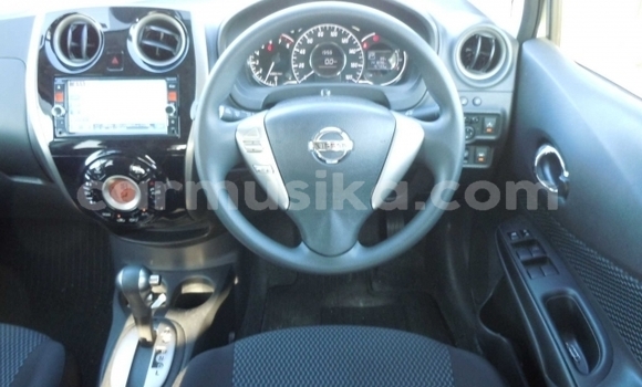 Nunua Ilio tumika Nissan Note Fedha Gari ndani ya Beitbridge nchini Matabeleland Kusini Nunua Ilio tumika Nissan Note Fedha Gari ndani ya Beitbridge nchini Matabeleland Kusini