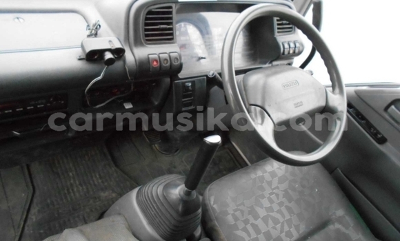 Nunua Ilio tumika Isuzu Elf Nyeupe Lori ndani ya Beitbridge nchini Matabeleland Kusini Nunua Ilio tumika Isuzu Elf Nyeupe Lori ndani ya Beitbridge nchini Matabeleland Kusini