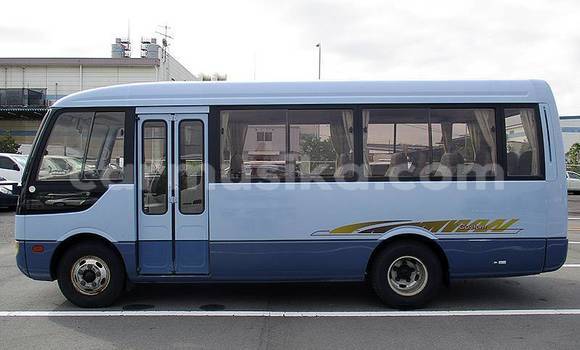 Nunua Ilio tumika Mitsubishi Mirage Bluu Gari ndani ya Beitbridge nchini Matabeleland Kusini Nunua Ilio tumika Mitsubishi Mirage Bluu Gari ndani ya Beitbridge nchini Matabeleland Kusini