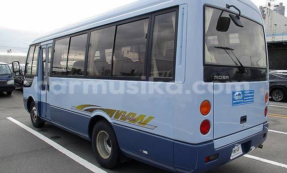 Nunua Ilio tumika Mitsubishi Mirage Bluu Gari ndani ya Beitbridge nchini Matabeleland Kusini Nunua Ilio tumika Mitsubishi Mirage Bluu Gari ndani ya Beitbridge nchini Matabeleland Kusini