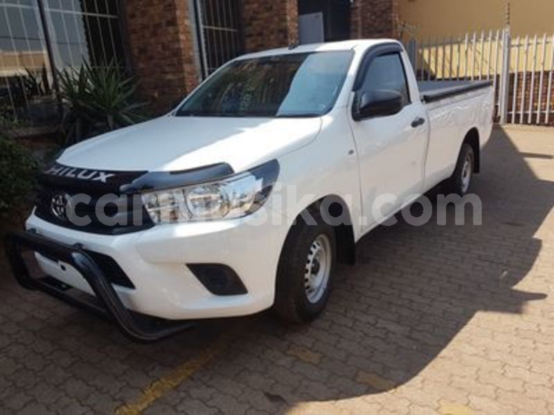 Big with watermark toyota hilux matabeleland south beitbridge 18140