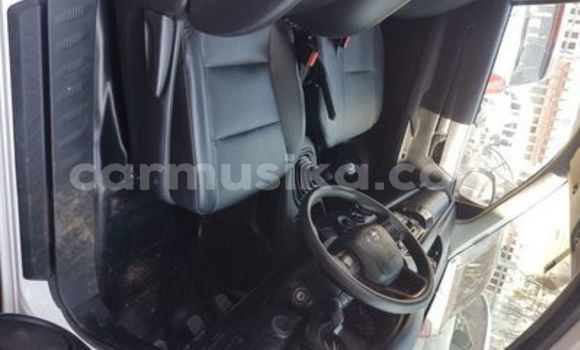 Acheter Occasion Voiture Toyota Hilux Blanc à Beitbridge, Matabeleland South Acheter Occasion Voiture Toyota Hilux Blanc à Beitbridge, Matabeleland South