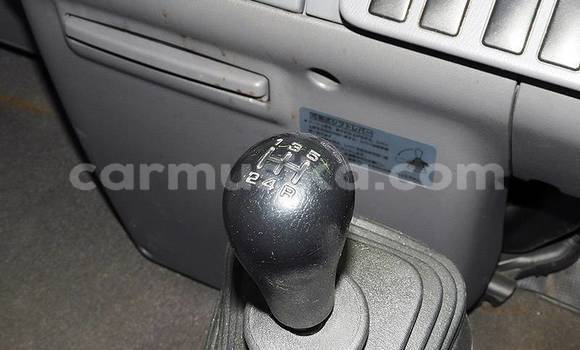 Acheter Occasion Voiture Nissan Serena Blanc à Beitbridge, Matabeleland South Acheter Occasion Voiture Nissan Serena Blanc à Beitbridge, Matabeleland South