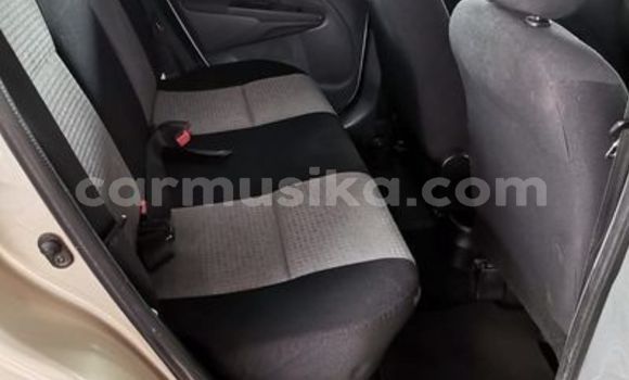 Nunua Ilio tumika Toyota Etios Fedha Gari ndani ya Beitbridge nchini Matabeleland Kusini Nunua Ilio tumika Toyota Etios Fedha Gari ndani ya Beitbridge nchini Matabeleland Kusini