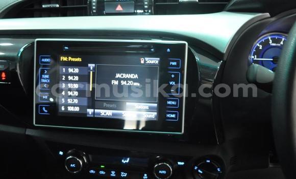 Tenga Tsaru Toyota Hilux Zvimwe Mota in Harare in Harare Tenga Tsaru Toyota Hilux Zvimwe Mota in Harare in Harare