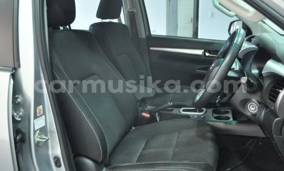 Tenga Tsaru Toyota Hilux Zvimwe Mota in Harare in Harare Tenga Tsaru Toyota Hilux Zvimwe Mota in Harare in Harare